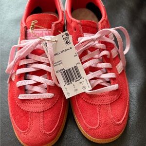 adidas Women’s Gazelle-Style Athletic Shoes in Bright Red with Gum Sole
